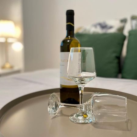 Elia Modern Apartment Athene Buitenkant foto